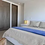 Mc 1303- Beach Front Apt- Morros City Top Location
