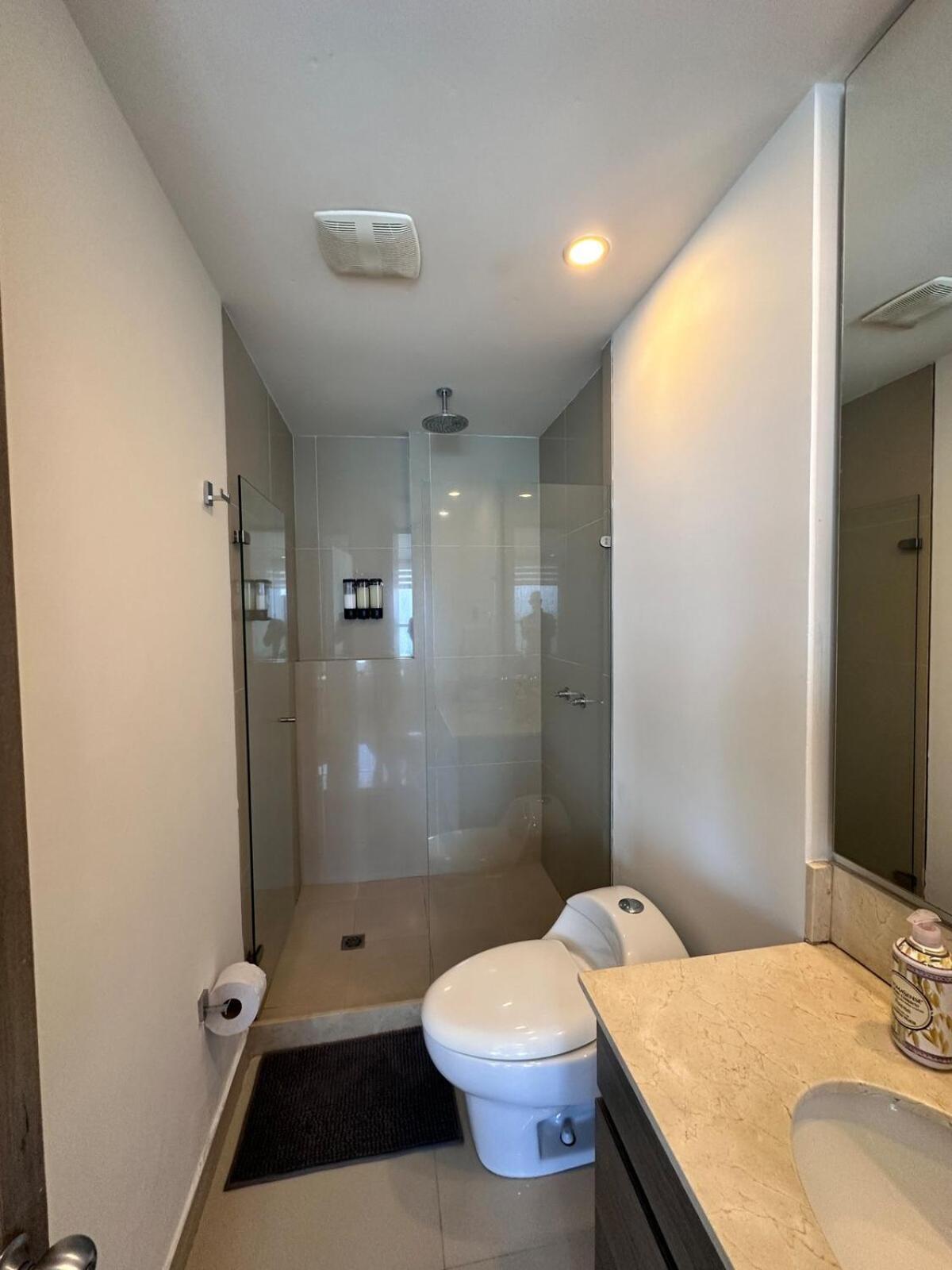 Mc 1303- Front Apt- Morros Location Cartagena