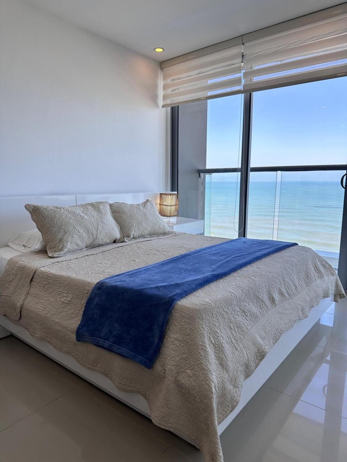 Mc 1303- Front Apt- Morros Location *