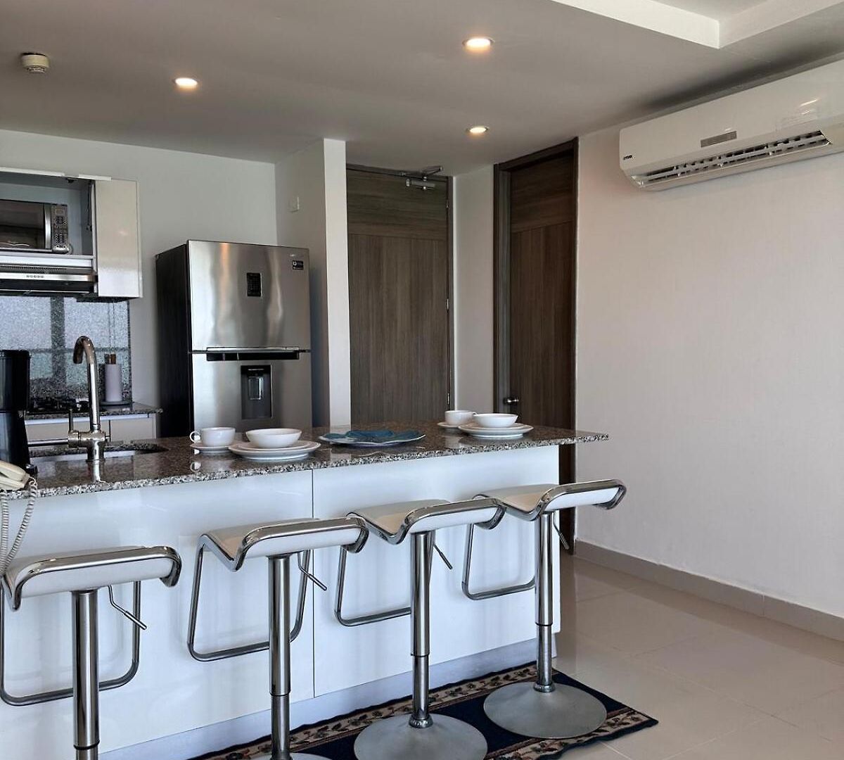 Apartamento Mc 1303- Front Apt- Morros Location