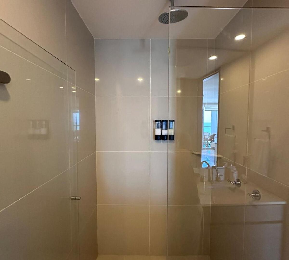 Mc 1303- Front Apt- Morros Location * Cartagena