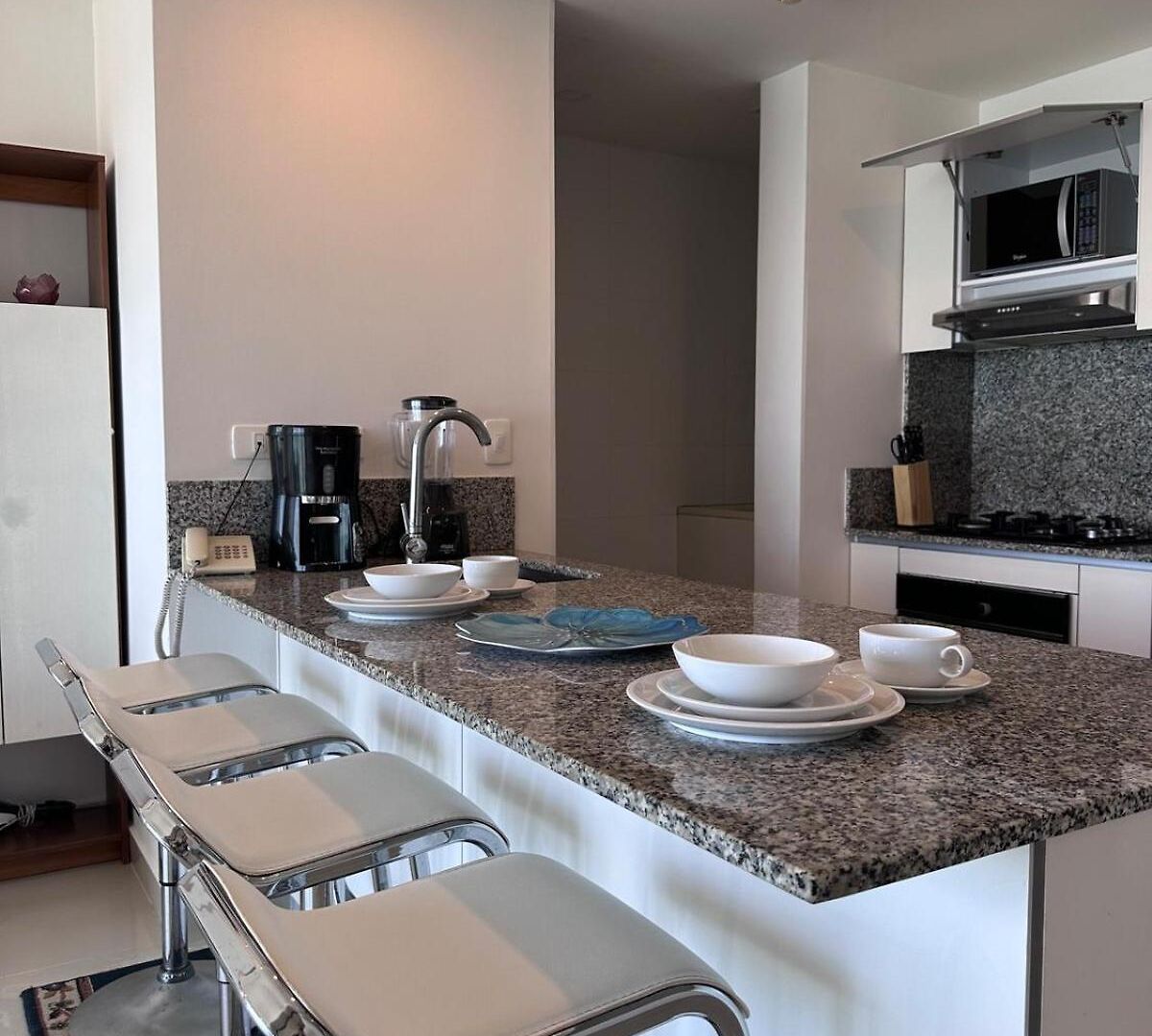 Mc 1303- Front Apt- Morros Location Cartagena