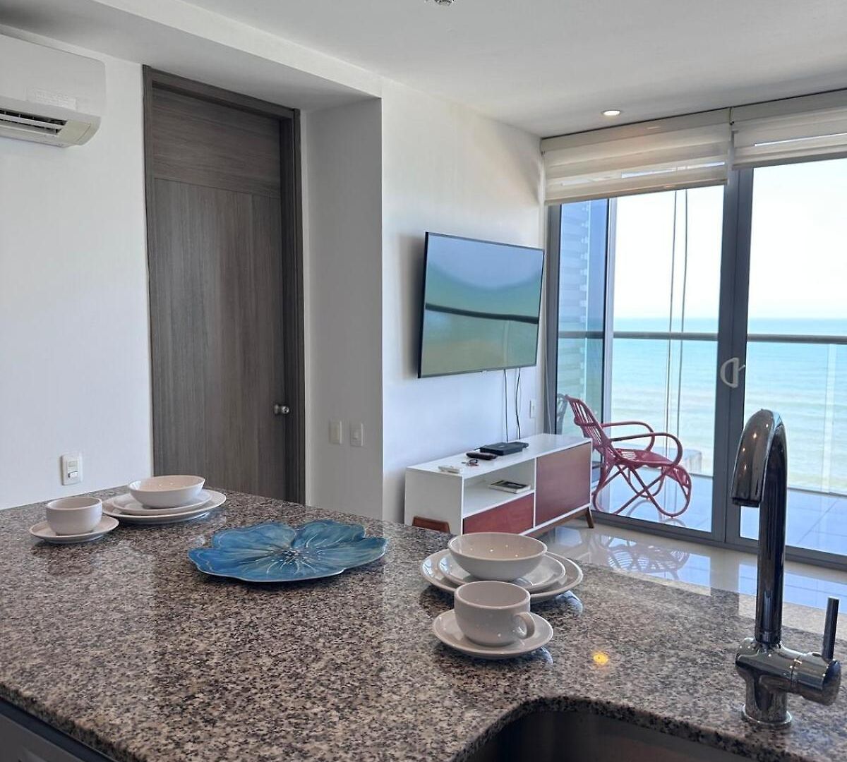 Apartamento Mc 1303- Front Apt- Morros Location *